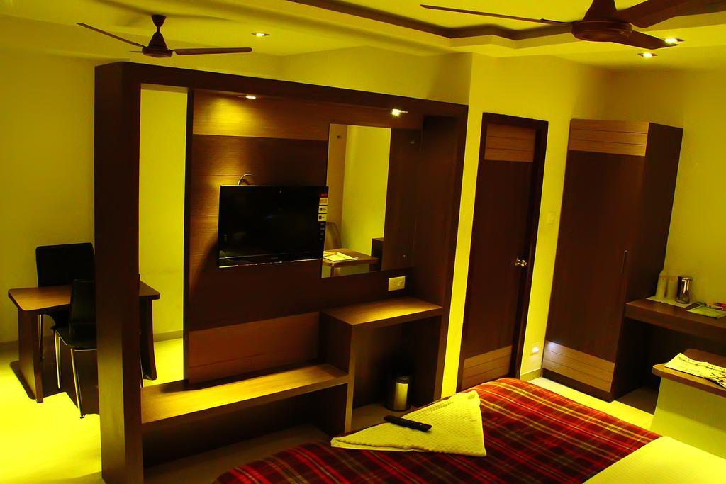 Hotel Vijai Paradise Coimbatore Habitación foto